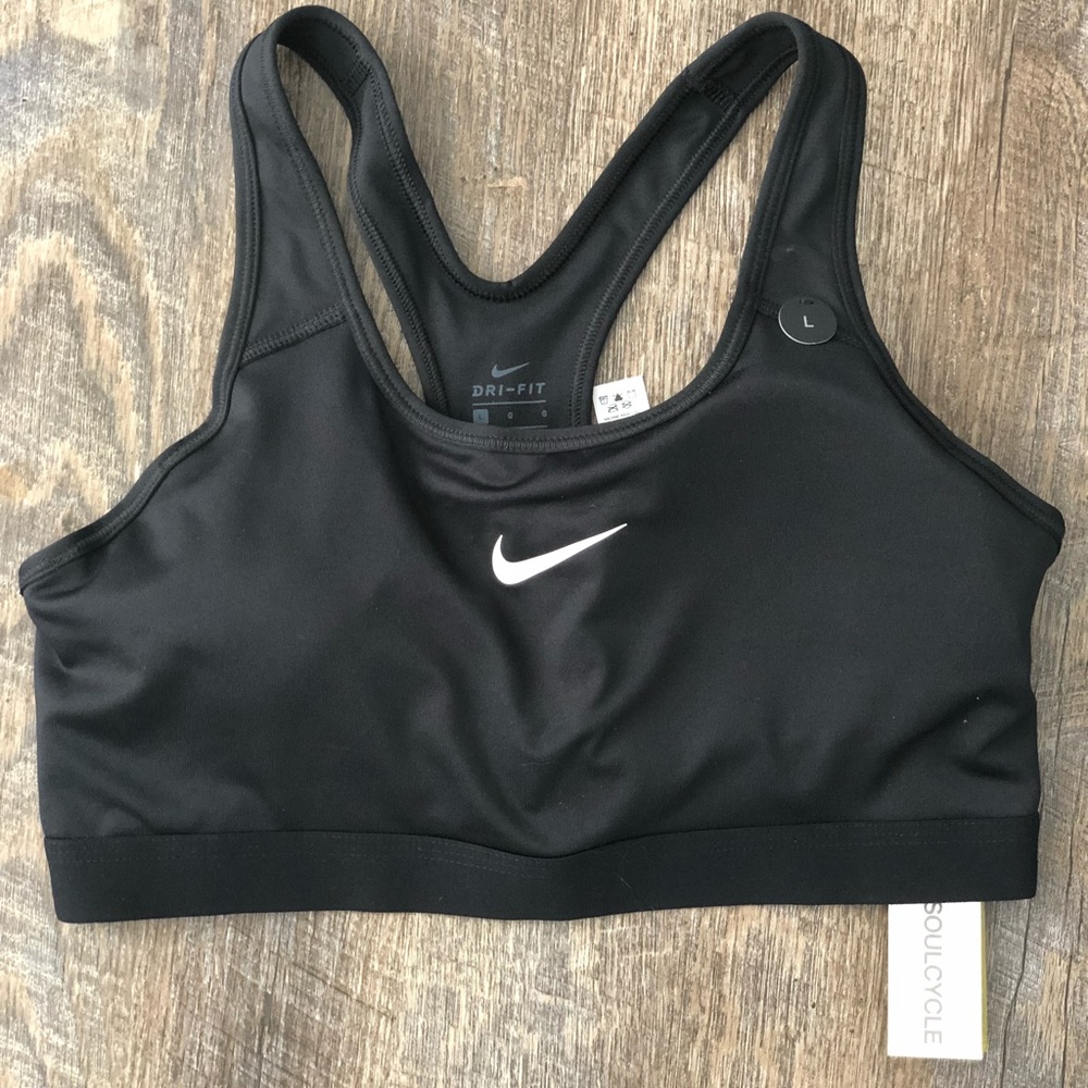 Nike Classic Padded Sports Bra